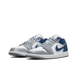 Женские кроссовки Air Jordan 1 Low 'French Blue' DC0774-042