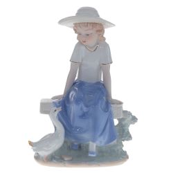 GAEM Фигурка декоративная "Девочка", L17 W11 H25 см