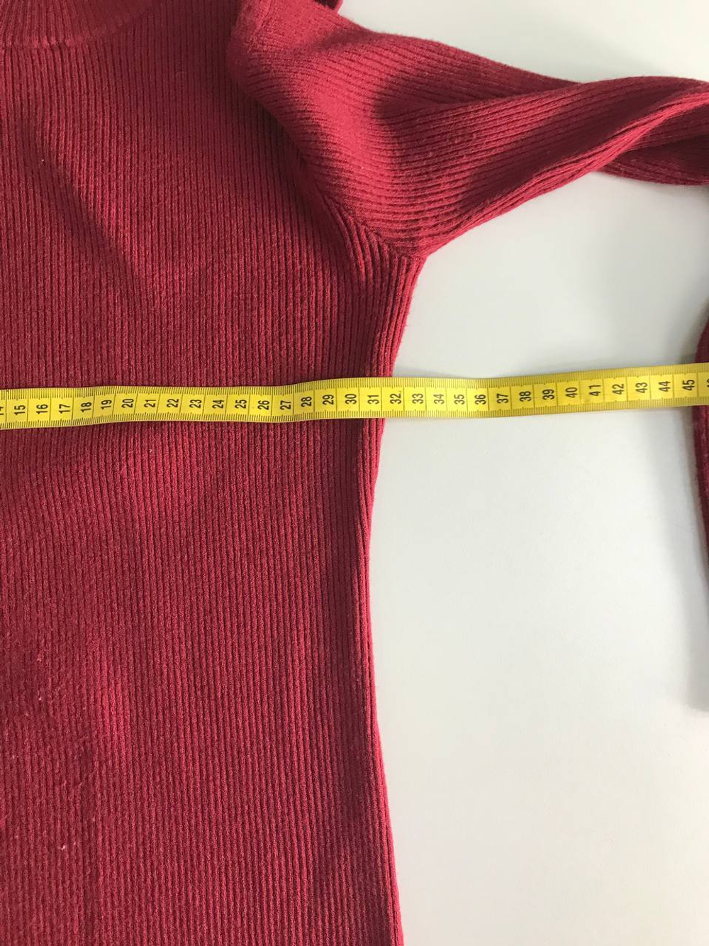 Платье в рубчик обтягивающего кроя, маркировка L/XL, визуально на 48/50 размер