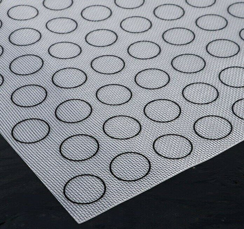 Коврик армированный для макаронс 56,537 см