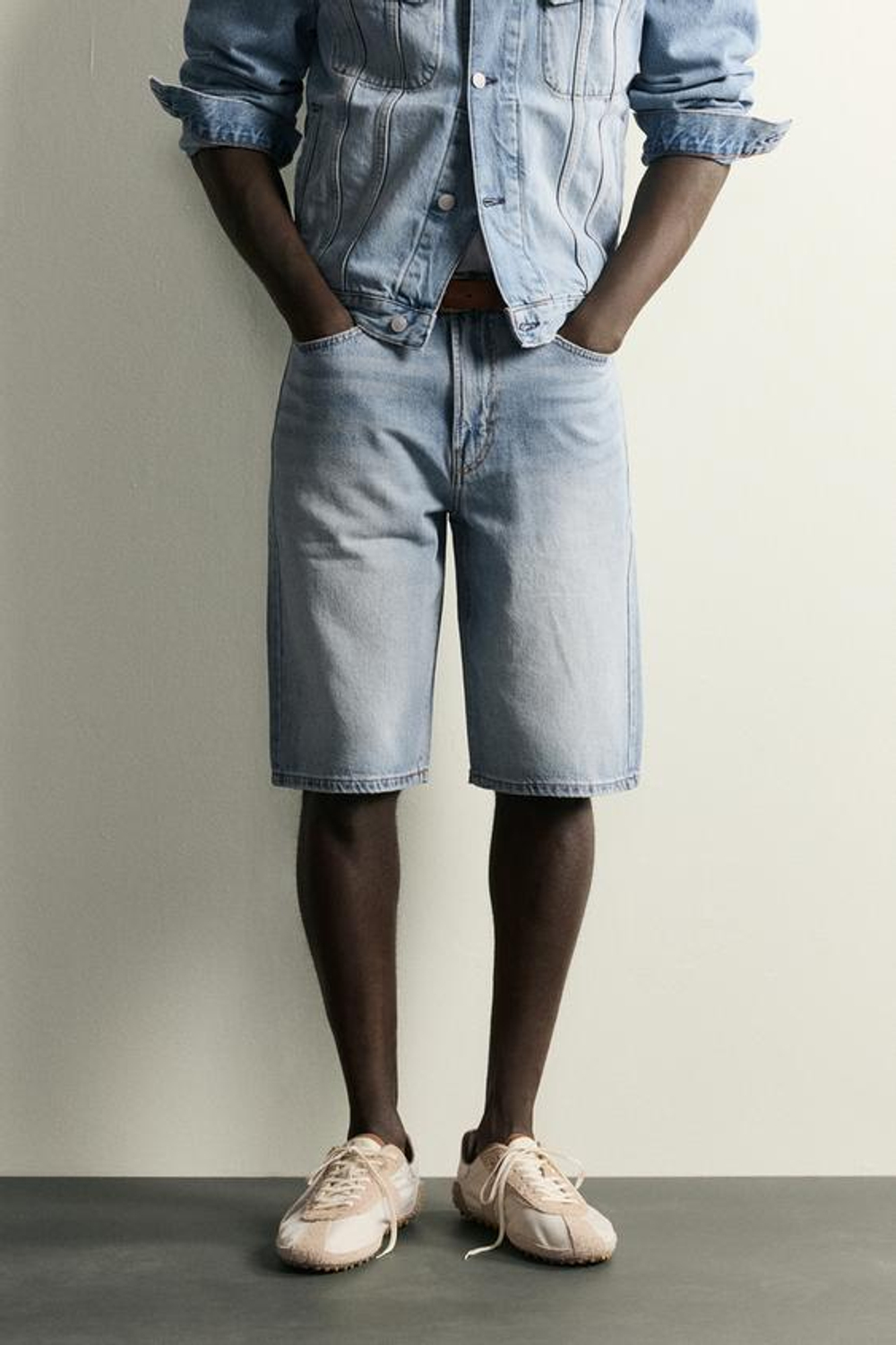 ZARA ДЖИНСОВЫЕ ШОРТЫ LOOSE FIT, ВЫЦВЕТШИЙ СИНИЙ