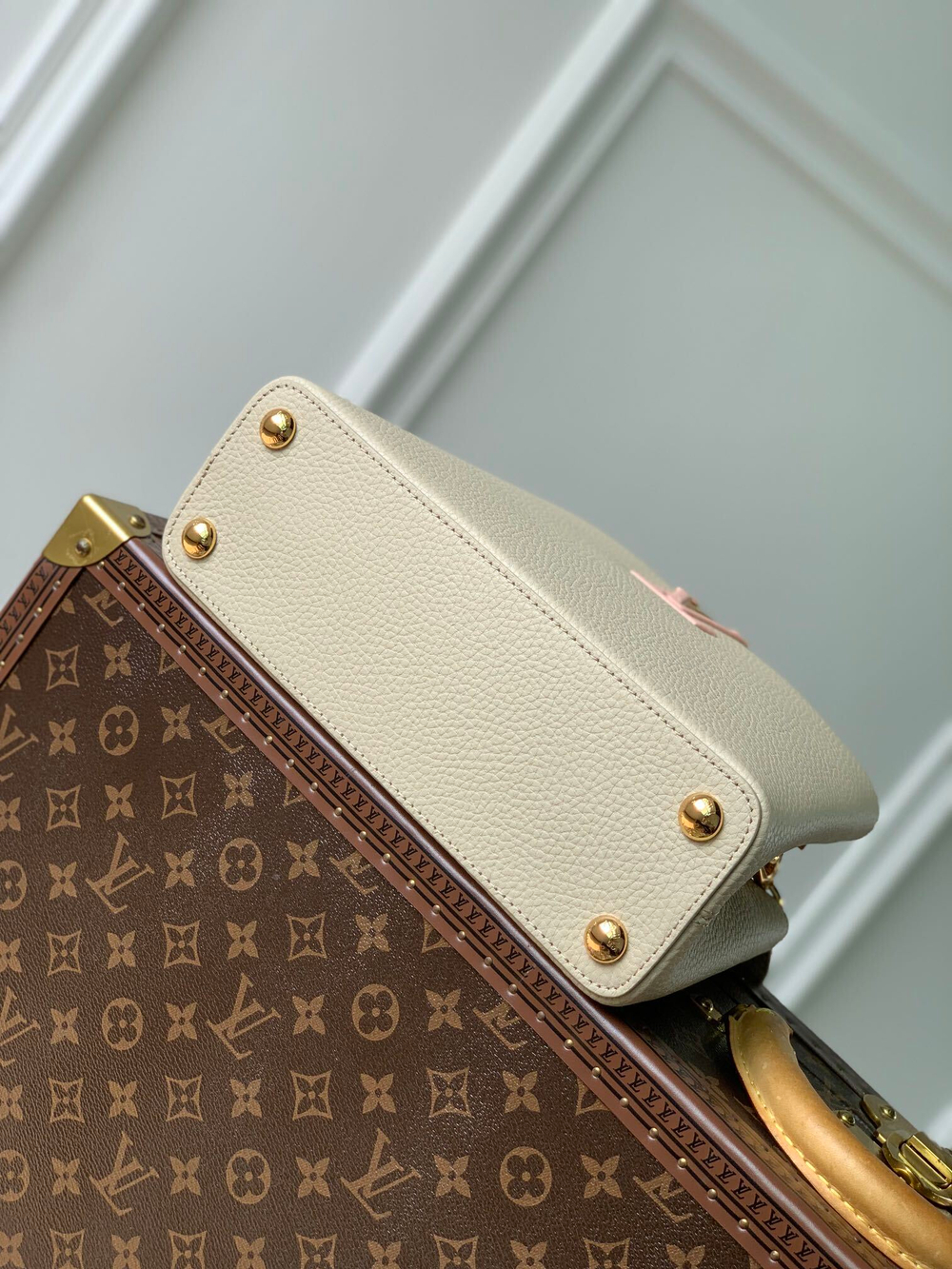 Louis Vuitton Capucines BB
