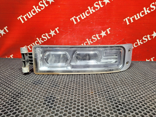 Фара противотуманная левая 2022г