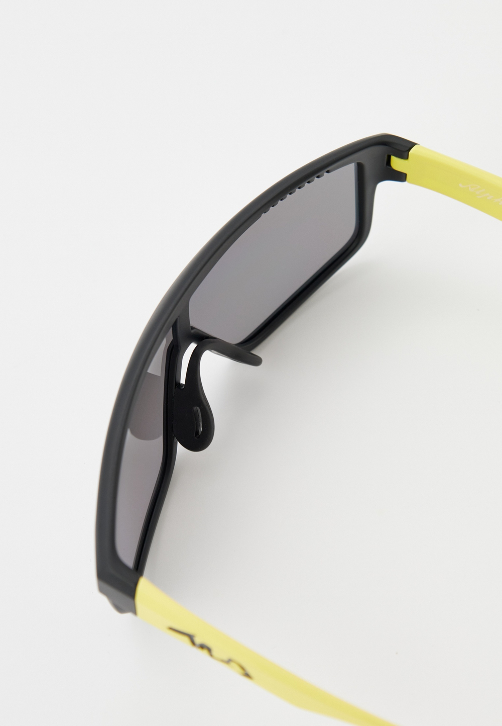 Спортивные очки 720armour Alpha / Matte Black / Matte Lush Chartreuse Temple / Platinum Grey Ti Lens