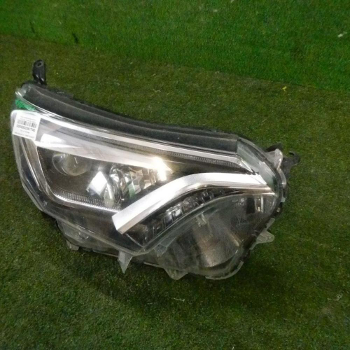 Фара правая Toyota RAV4 4 CA40 (2015-2019) LED