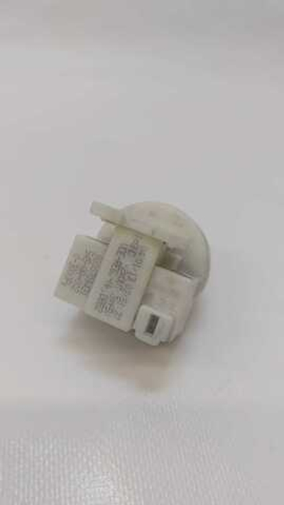 26 Датчик уровня для стиральных машин Bosch Siemens 9000709431 б/у