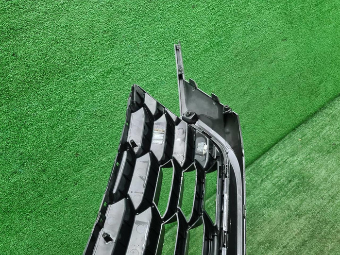 Решетка радиатора Kia Seltos (2019-2022)