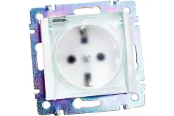 Розетка Legrand Valena с заземлением с крышкой и шторкой IP44 белый 25705