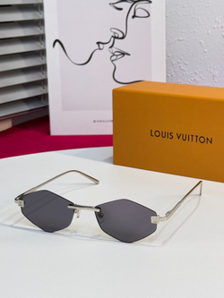 Louis Vuitton Glasses