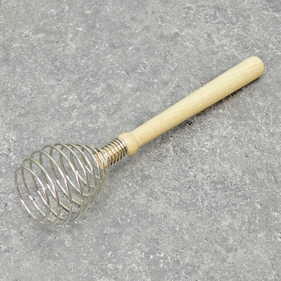 Венчик с деревянной ручкой 1007