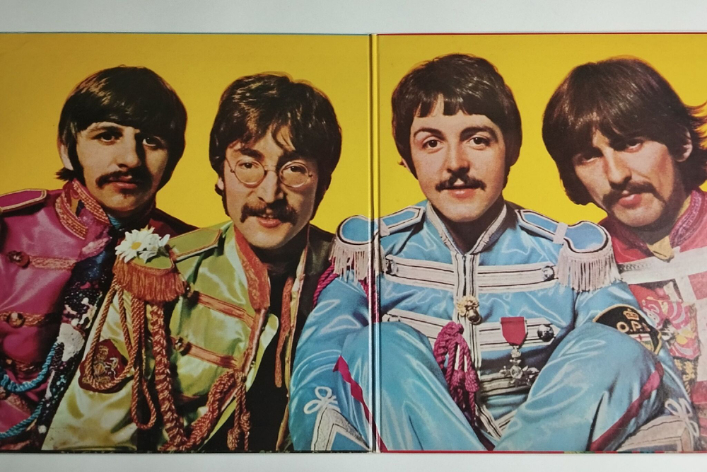 Винтажная виниловая пластинка LP The Beatles Sgt. Pepper's Lonely Hearts Club Band (Japan 1974) (No Obi) A Day In The Life