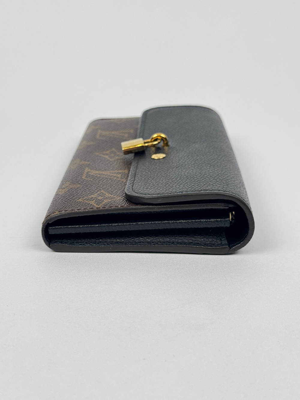 Кошелек Louis Vuitton