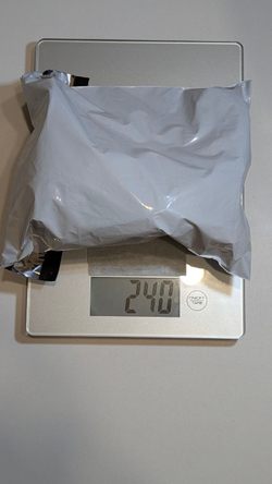 Ручка газа на мотоцикл, питбайк, мопед универсальная в сборе (комплект 2 грипсы + корпус)