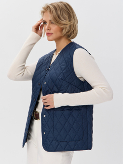 Легкий стеганый жилет с накладными карманами