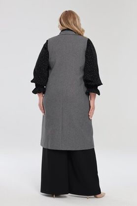 Цена на Жилет-20007 больших размеров