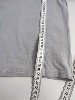 Джемпер трикотажный на 8 лет