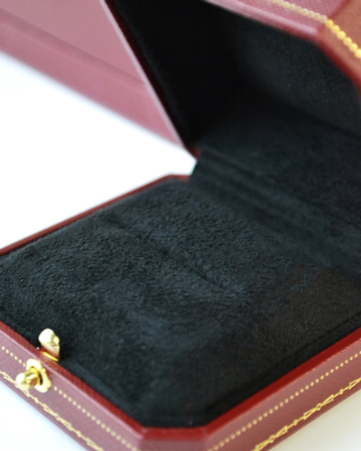 Футляр с оклейкой, серия "СЕРДЦЕЕДКА", 75х75х52 мм