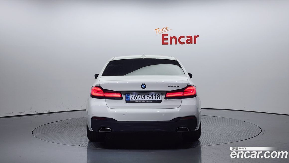 BMW 5 Series (G30) 520i M Sports (12.2020)