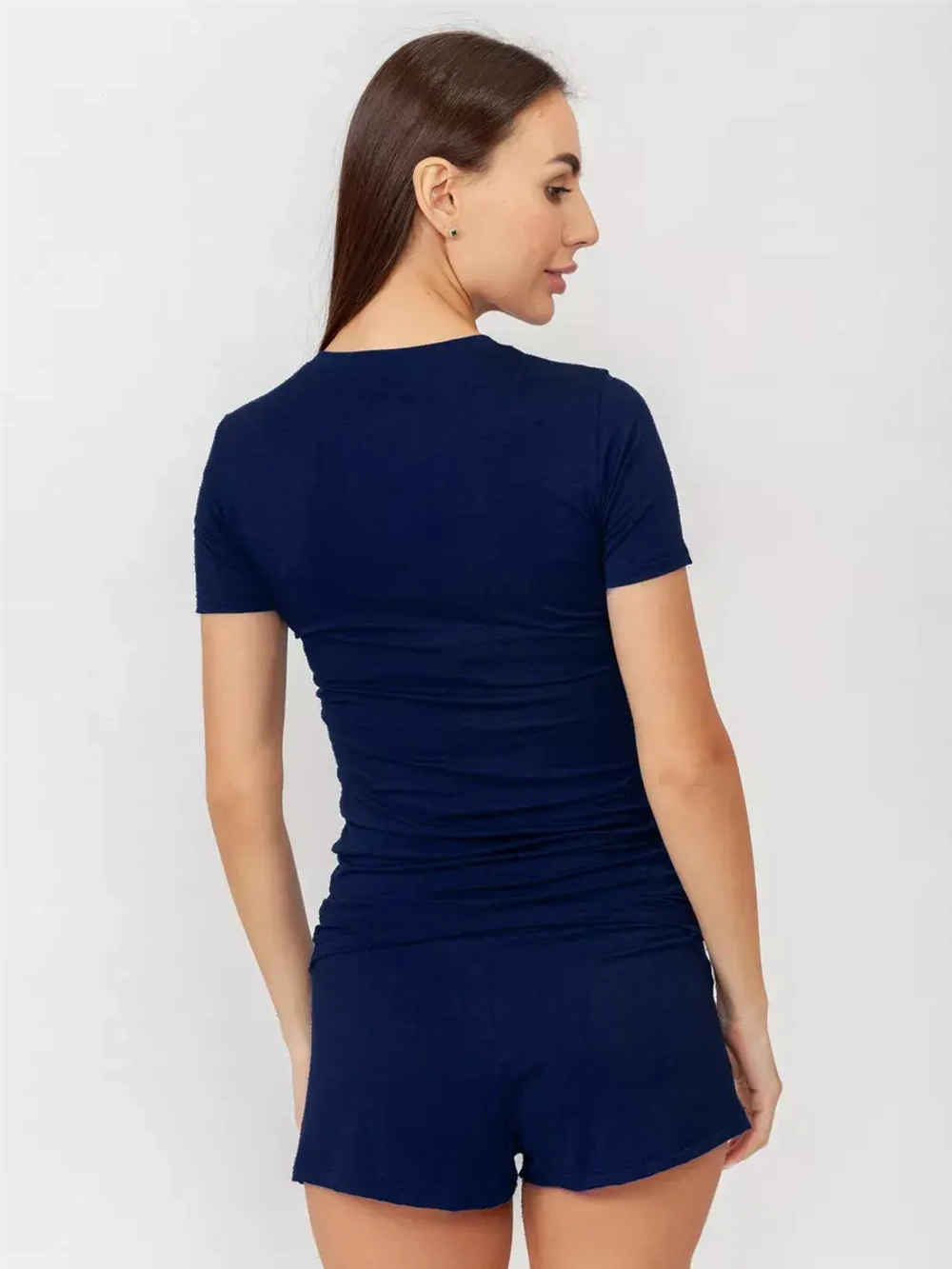 Футболка облегающая однотонная