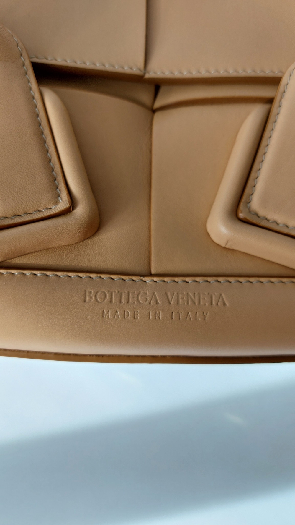 Сумка Bottega Veneta - Arco Mini