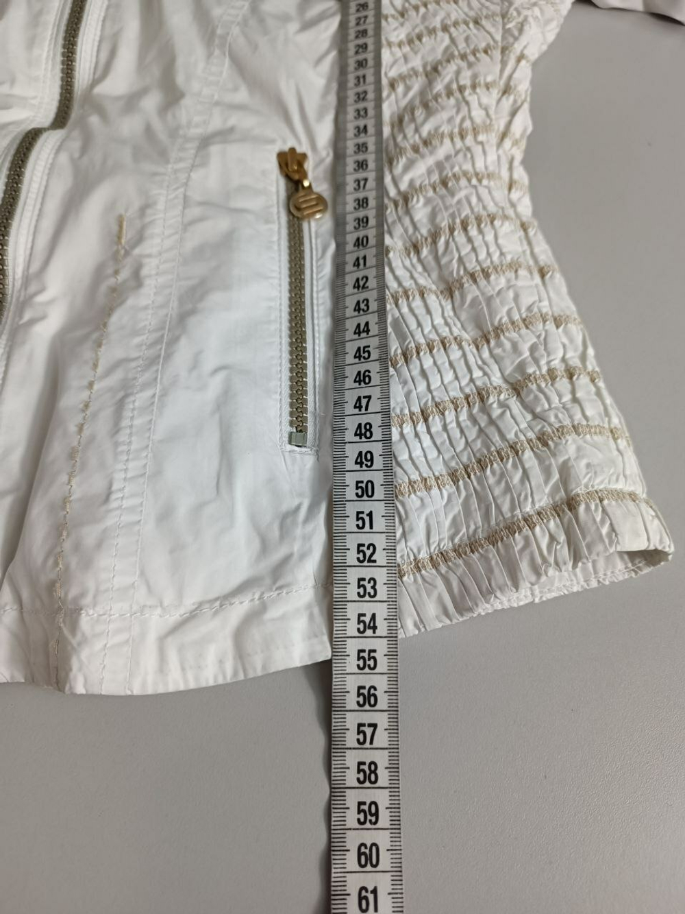 Куртка Sky легкая 42 размер