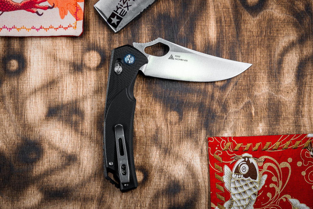 Складной нож SRM 9202 Satin сталь D2 рукоять Black G10