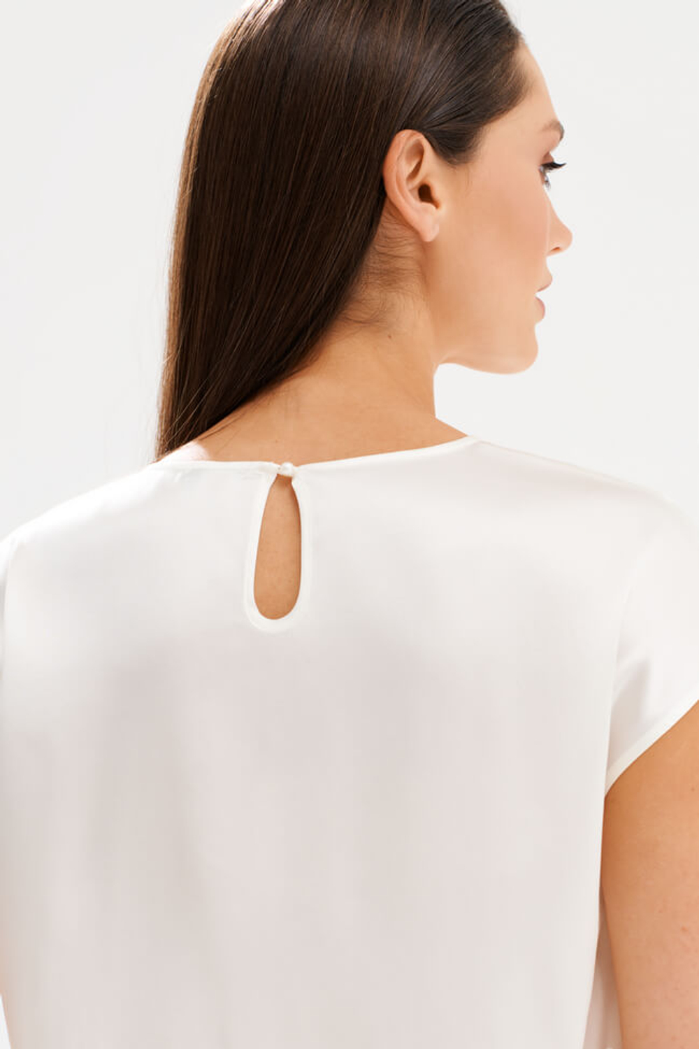 23598 Блузка женская (молочный)