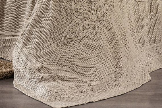 Набор с пледом и наволочками Grazie Home Alegra (бежевый)