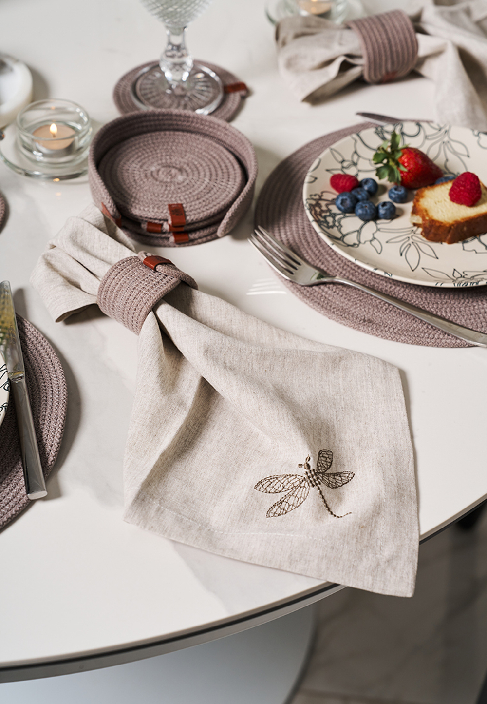Салфетка сервировочная 40х40см Luxberry Вечерние стрекозы льняная