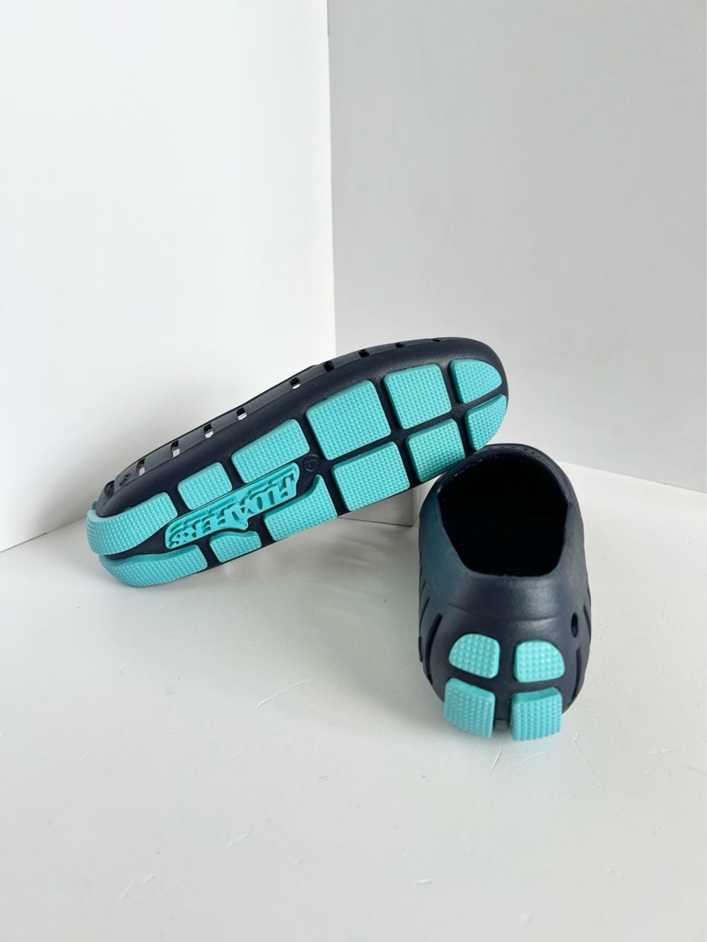 Новые резиновые лоферы Floafers, 35