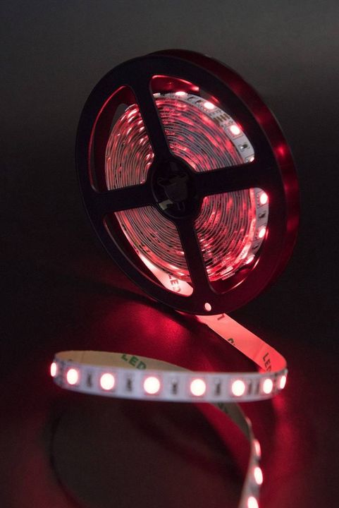 Светодиодная лента SWG 14,4W/m 60Led/m 5050SMD RGB 5M SWG560-24-14.4-RGB-M 009271