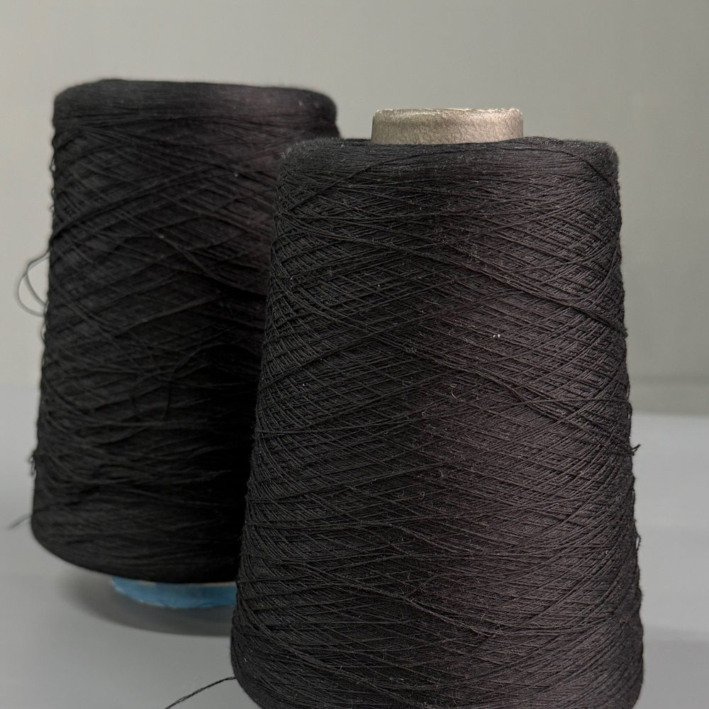 Пряжа Botto Giuzeppe Moorea 2/120х2 (55% шелк малбери, 45% хлопок) 3000 м/100 гр, черный