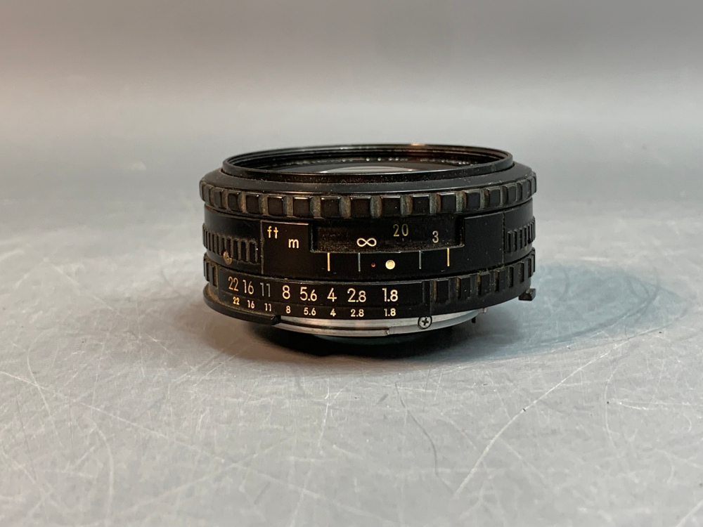 Nikon EM + Nikon 50mm f/1.8