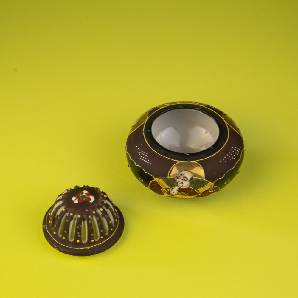 Шкатулка-курильница в стиле сацума