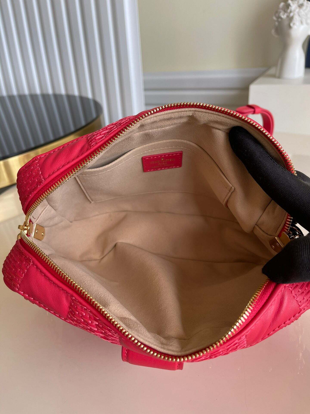 Louis Vuitton Troca MM