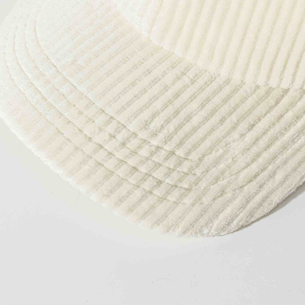 Купить Кепка Ymkashix Velvet Face Flower белая Кепка Ymkashix Velvet Face Flower белая