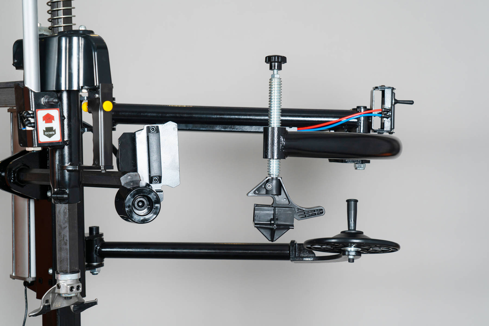 Автоматический шиномонтажный станок TM7B (380В)