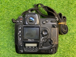 Nikon D2X Покупка/Продажа