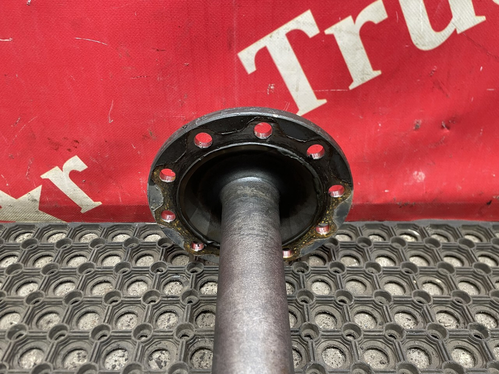 Полуось с блокировкой 2023г.