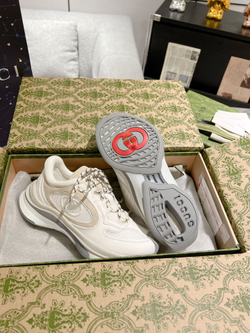Gucci Run Sneaker (9 colors)