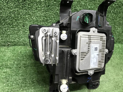 Битая Фара левая Tank 300 (2021-н.в.) LED