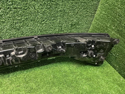 Фонарь крышки багажника Zeekr 001 (2021-н.в.)