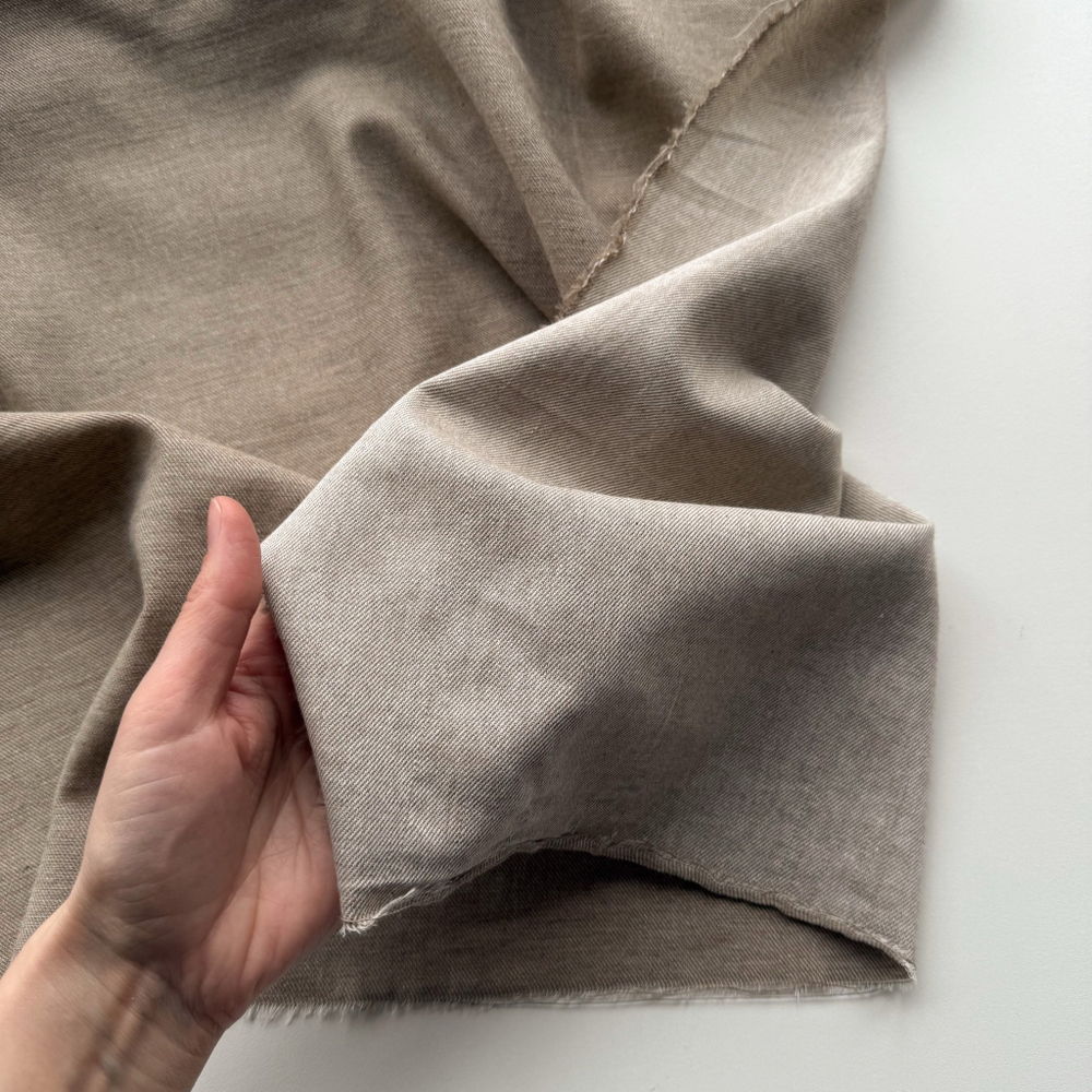 Тонкая рубашечная джинса Бежевая