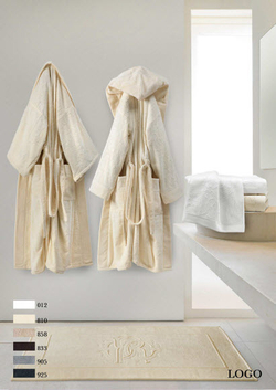 Халат-кимоно велюровый Roberto Cavalli Logo бежевый