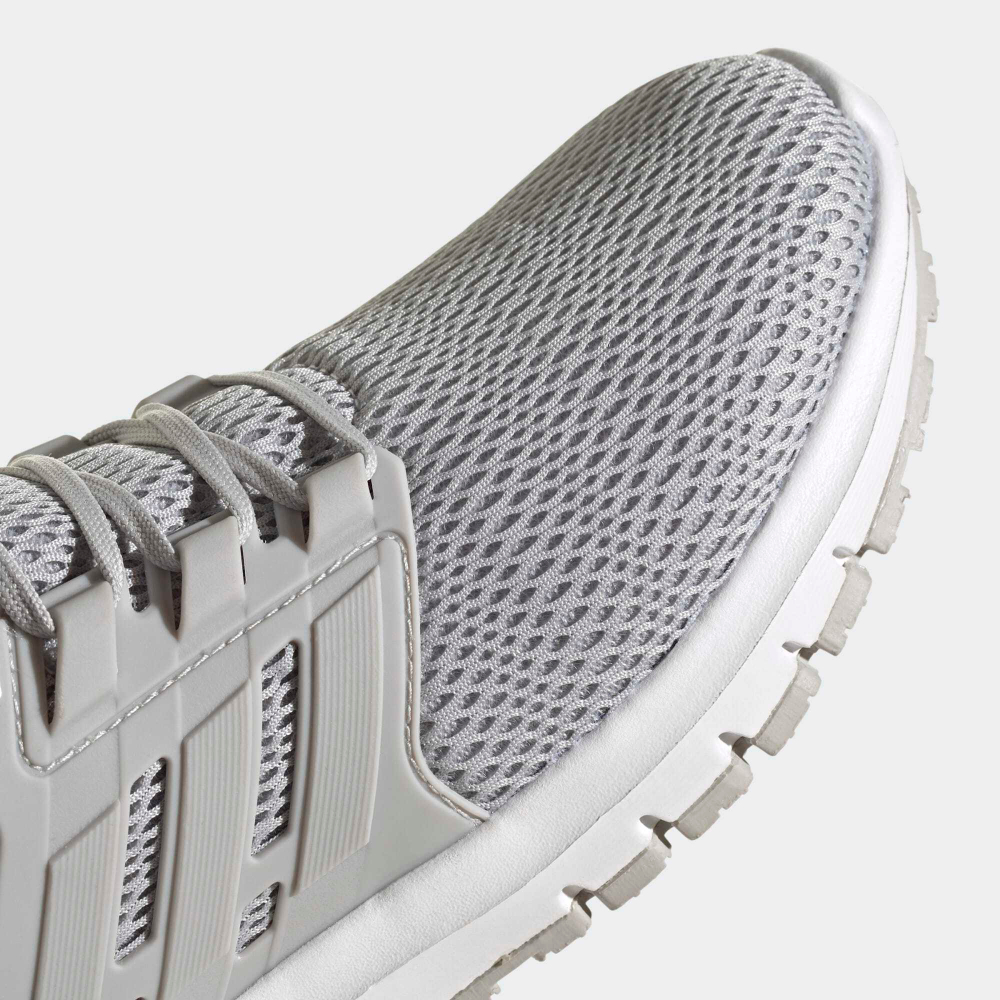Кроссовки adidas Ultimashow W