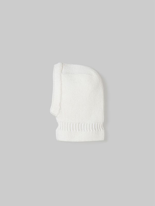 Шлем вязаный из вискозы 