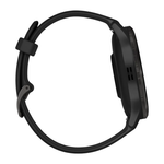 Спортивные часы Garmin Venu 3, 45 мм, чёрный силиконовый ремешок Безель из нержавеющей стали сланцевого цвета, корпус чёрного цвета, AMOLED-дисплей со стеклом Gorilla Glass. Ремешок с классической застёжкой — на запястье обхватом 135–200 мм
