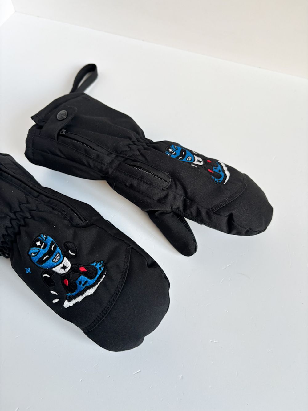 Варежки Poivre Blank, 98