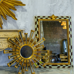 Настенное зеркало Оскар Объект мечты