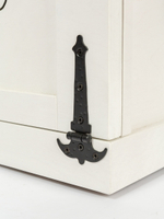 Ларец-сундук Светлогоры белый с вензелем